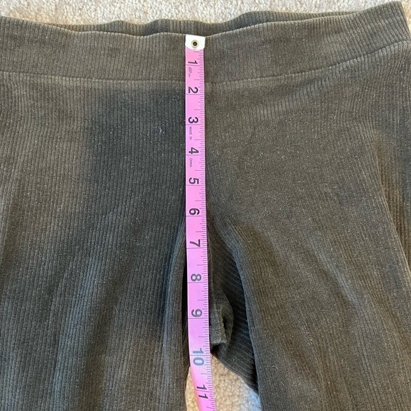𝅺vince Women’s Brown Corduroy Leggings Size Medium - Picture 9 of 12
